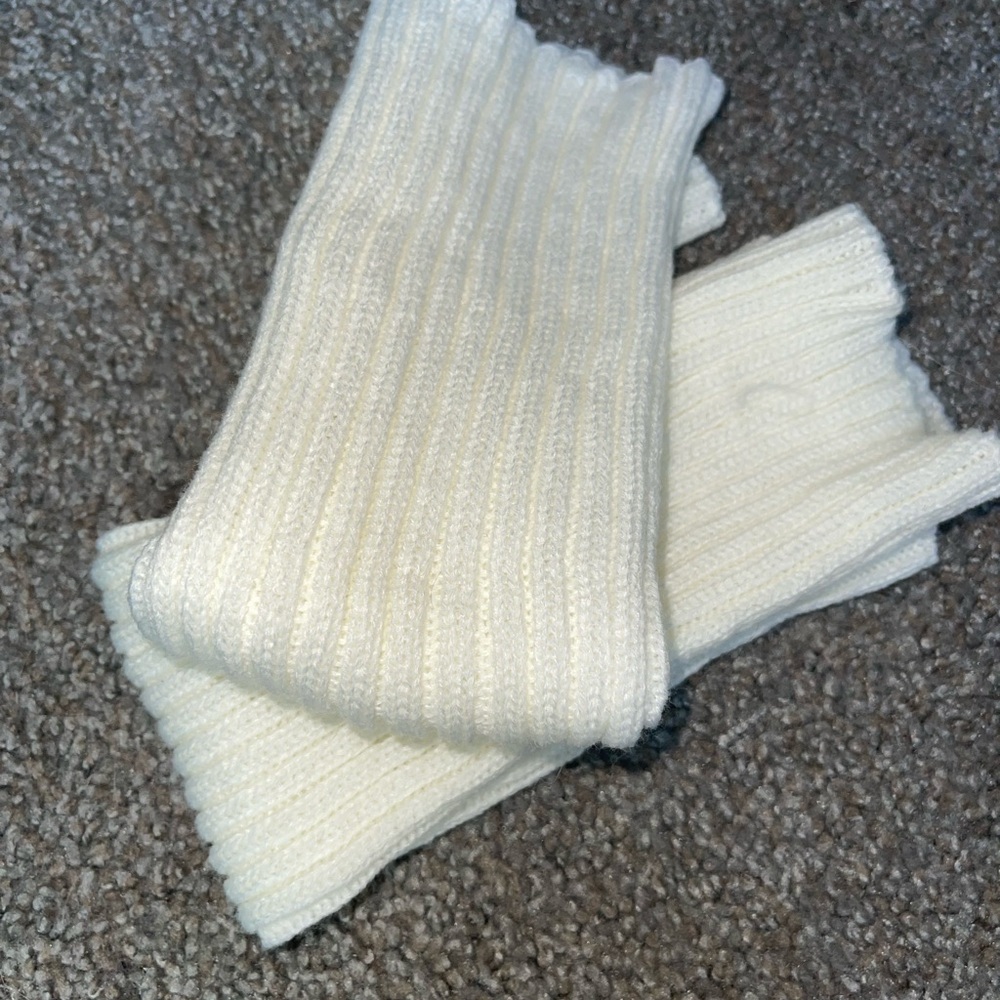 White Ribbed Leg Warmers - Picture 3 of 5